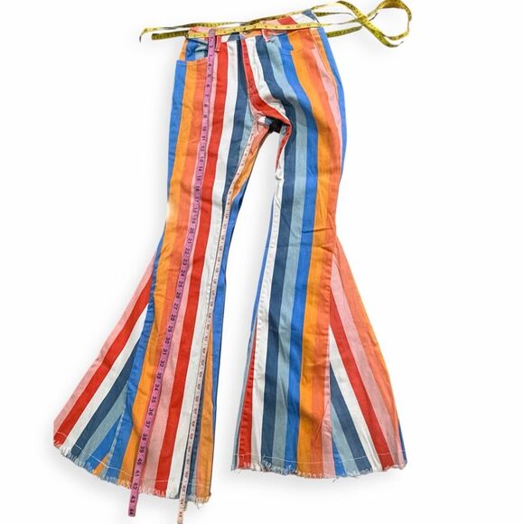 SAINTS & HEARTS Women’s Multicolor Striped Bell Bottom Pants Size Small - Picture 6 of 6
